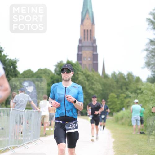 22.06.2025 - Viking Triathlon H.Heesch http://msf.ph/oto/8102291 22.06.2025 13:37:16 Laufen 271, 369, 486 meine-sportfotos.de