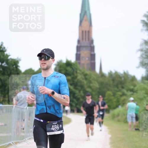 22.06.2025 - Viking Triathlon H.Heesch http://msf.ph/oto/8102350 22.06.2025 13:37:17 Laufen 271, 369, 486 meine-sportfotos.de