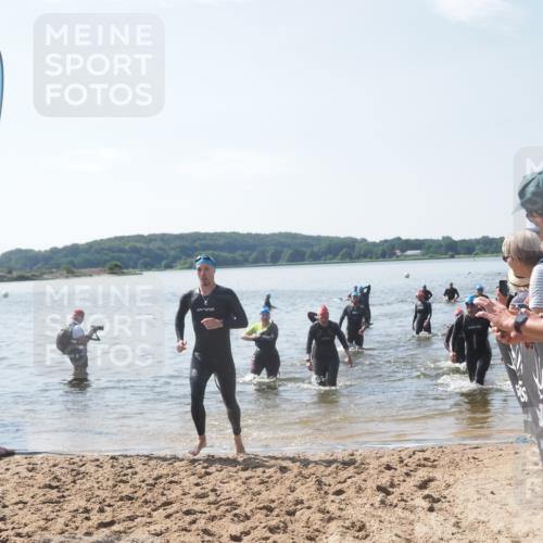 22.06.2025 - Viking Triathlon MichiJ http://msf.ph/oto/8102369 22.06.2025 10:46:00 Schwimmen 217, 342, 360, 372, 468, 525, 615, 621, 633, 647 meine-sportfotos.de