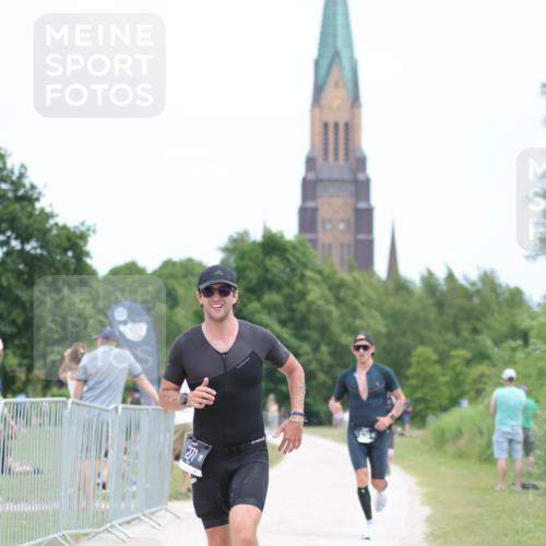 22.06.2025 - Viking Triathlon H.Heesch http://msf.ph/oto/8102387 22.06.2025 13:37:21 Laufen 271, 486, 520 meine-sportfotos.de