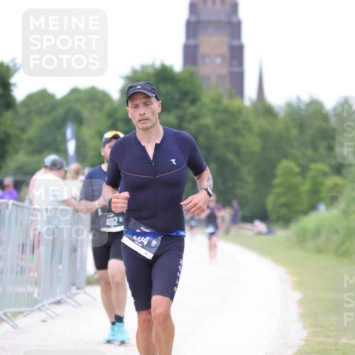 22.06.2025 - Viking Triathlon H.Heesch http://msf.ph/oto/8102389 22.06.2025 15:47:00 Laufen 204, 402 meine-sportfotos.de