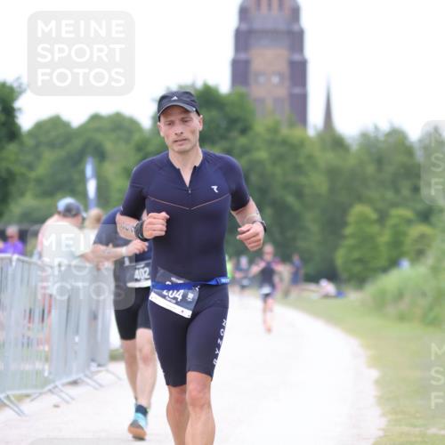 22.06.2025 - Viking Triathlon H.Heesch http://msf.ph/oto/8102395 22.06.2025 15:47:00 Laufen 204, 402 meine-sportfotos.de
