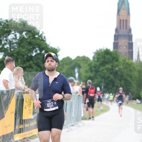 22.06.2025 - Viking Triathlon H.Heesch http://msf.ph/oto/8102422 22.06.2025 15:47:04 Laufen 204, 402 meine-sportfotos.de