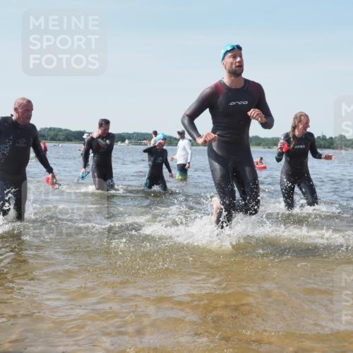22.06.2025 - Viking Triathlon KatJ http://msf.ph/oto/8102446 22.06.2025 10:34:15 Schwimmen 46, 70, 294, 297, 429, 486, 527, 618, 635 meine-sportfotos.de