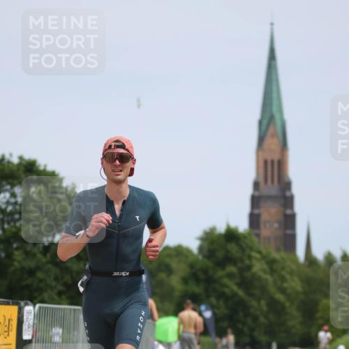 22.06.2025 - Viking Triathlon H.Heesch http://msf.ph/oto/8102456 22.06.2025 13:19:37 Laufen 185, 235 meine-sportfotos.de