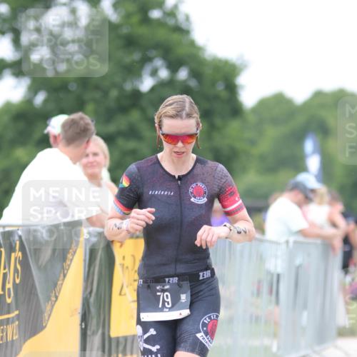 22.06.2025 - Viking Triathlon H.Heesch http://msf.ph/oto/8102492 22.06.2025 15:47:13 Laufen 79 meine-sportfotos.de