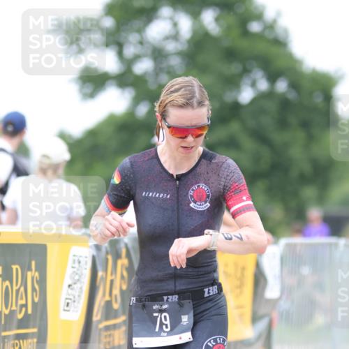 22.06.2025 - Viking Triathlon H.Heesch http://msf.ph/oto/8102522 22.06.2025 15:47:14 Laufen 79 meine-sportfotos.de