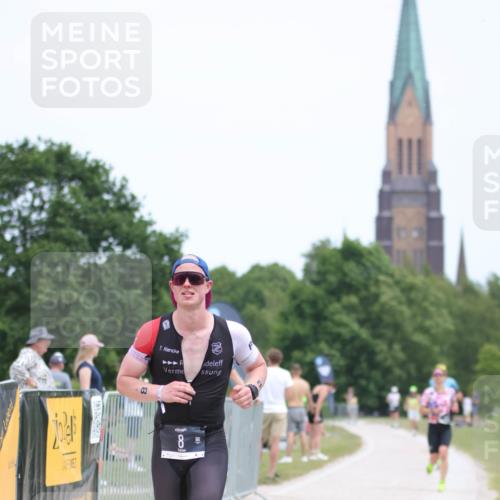 22.06.2025 - Viking Triathlon H.Heesch http://msf.ph/oto/8102565 22.06.2025 13:37:31 Laufen 8, 509 meine-sportfotos.de