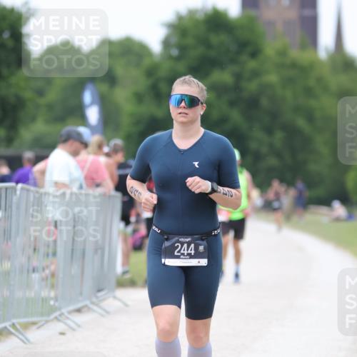 22.06.2025 - Viking Triathlon H.Heesch http://msf.ph/oto/8102570 22.06.2025 15:47:30 Laufen 244 meine-sportfotos.de