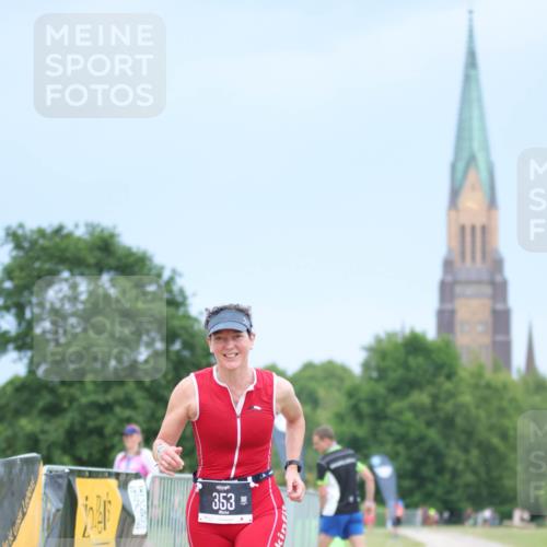 22.06.2025 - Viking Triathlon H.Heesch http://msf.ph/oto/8102585 22.06.2025 16:50:39 Laufen 213, 353 meine-sportfotos.de