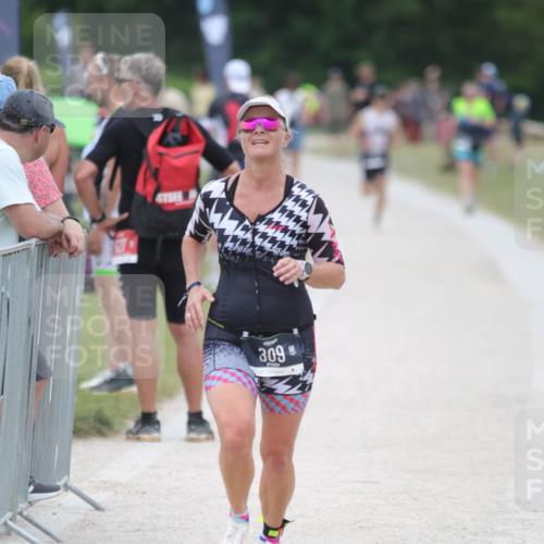 22.06.2025 - Viking Triathlon H.Heesch http://msf.ph/oto/8102607 22.06.2025 15:47:52 Laufen 309 meine-sportfotos.de