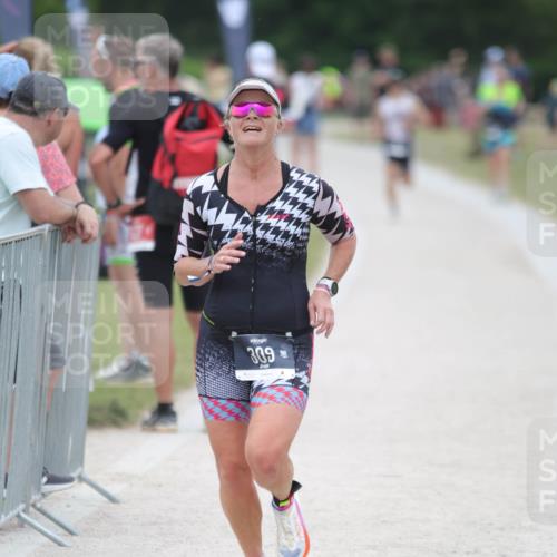 22.06.2025 - Viking Triathlon H.Heesch http://msf.ph/oto/8102622 22.06.2025 15:47:52 Laufen 309 meine-sportfotos.de
