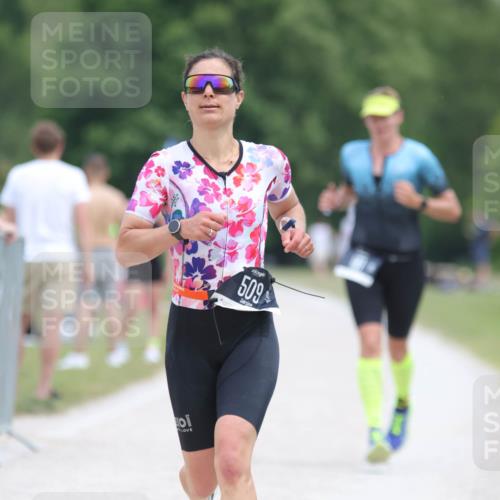 22.06.2025 - Viking Triathlon H.Heesch http://msf.ph/oto/8102624 22.06.2025 13:37:36 Laufen 8, 181, 509 meine-sportfotos.de