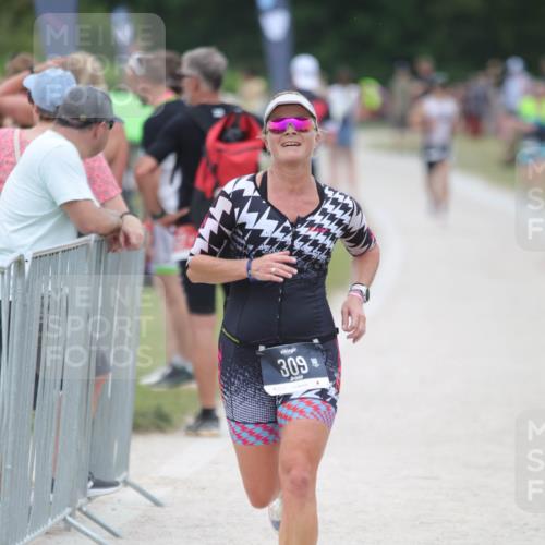 22.06.2025 - Viking Triathlon H.Heesch http://msf.ph/oto/8102632 22.06.2025 15:47:52 Laufen 309 meine-sportfotos.de