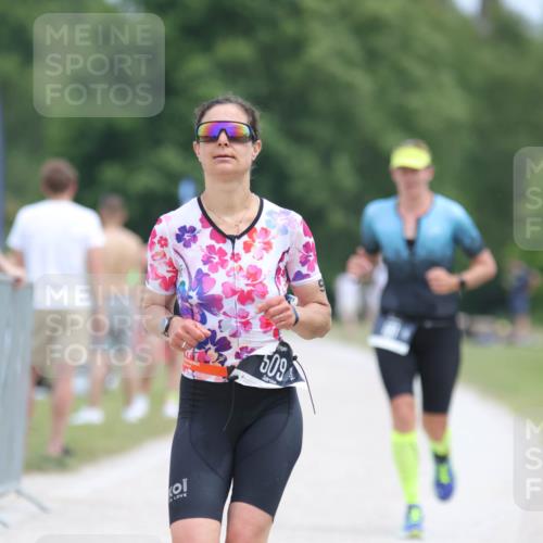 22.06.2025 - Viking Triathlon H.Heesch http://msf.ph/oto/8102633 22.06.2025 13:37:37 Laufen 8, 181, 509 meine-sportfotos.de