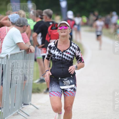 22.06.2025 - Viking Triathlon H.Heesch http://msf.ph/oto/8102635 22.06.2025 15:47:52 Laufen 309 meine-sportfotos.de