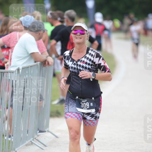 22.06.2025 - Viking Triathlon H.Heesch http://msf.ph/oto/8102640 22.06.2025 15:47:52 Laufen 309 meine-sportfotos.de