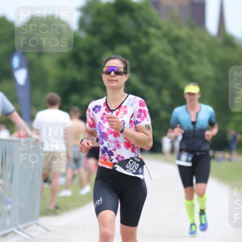 22.06.2025 - Viking Triathlon H.Heesch http://msf.ph/oto/8102646 22.06.2025 13:37:37 Laufen 8, 181, 509 meine-sportfotos.de