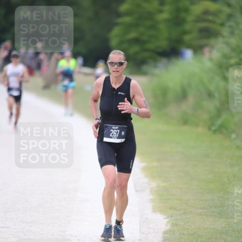 22.06.2025 - Viking Triathlon H.Heesch http://msf.ph/oto/8102691 22.06.2025 15:47:55 Laufen 309 meine-sportfotos.de