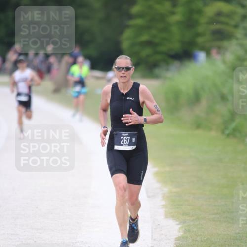 22.06.2025 - Viking Triathlon H.Heesch http://msf.ph/oto/8102705 22.06.2025 15:47:55 Laufen 309 meine-sportfotos.de