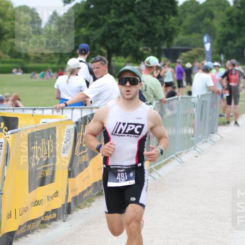 22.06.2025 - Viking Triathlon H.Heesch http://msf.ph/oto/8102733 22.06.2025 15:48:09 Laufen 481 meine-sportfotos.de