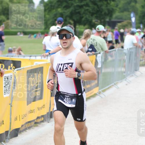 22.06.2025 - Viking Triathlon H.Heesch http://msf.ph/oto/8102745 22.06.2025 15:48:09 Laufen 481 meine-sportfotos.de