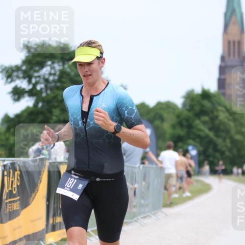 22.06.2025 - Viking Triathlon H.Heesch http://msf.ph/oto/8102765 22.06.2025 13:37:42 Laufen 181, 509 meine-sportfotos.de
