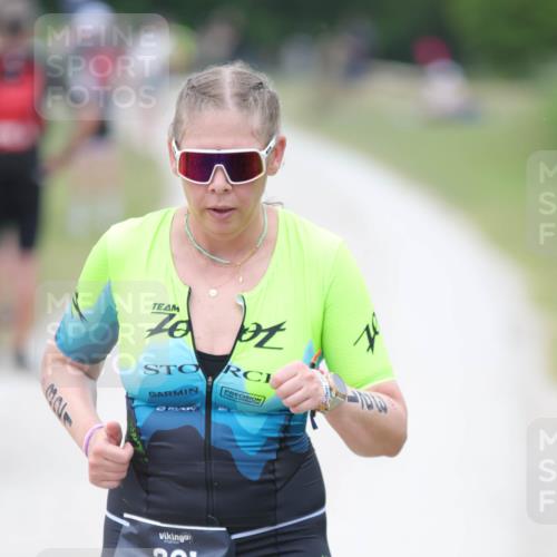 22.06.2025 - Viking Triathlon H.Heesch http://msf.ph/oto/8102810 22.06.2025 15:48:27 Laufen 321 meine-sportfotos.de
