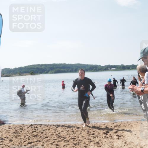 22.06.2025 - Viking Triathlon MichiJ http://msf.ph/oto/8102814 22.06.2025 10:46:12 Schwimmen 121, 144, 213, 217, 225, 342, 406, 525, 647 meine-sportfotos.de