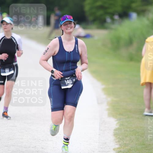 22.06.2025 - Viking Triathlon H.Heesch http://msf.ph/oto/8102842 22.06.2025 15:49:02 Laufen 86, 140 meine-sportfotos.de
