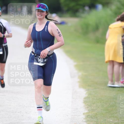 22.06.2025 - Viking Triathlon H.Heesch http://msf.ph/oto/8102855 22.06.2025 15:49:02 Laufen 86, 140 meine-sportfotos.de