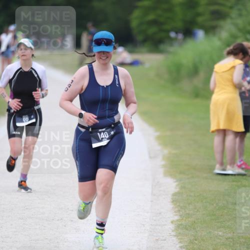 22.06.2025 - Viking Triathlon H.Heesch http://msf.ph/oto/8102859 22.06.2025 15:49:03 Laufen 86, 140 meine-sportfotos.de