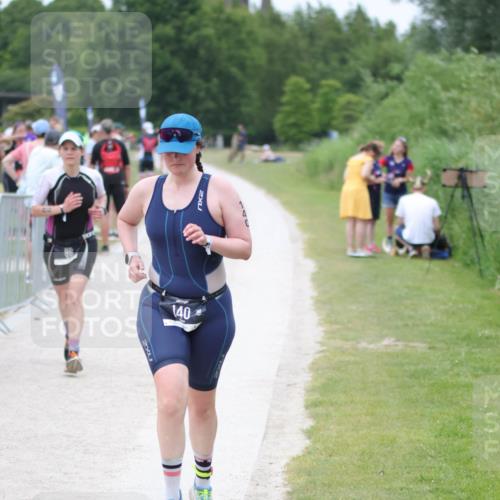 22.06.2025 - Viking Triathlon H.Heesch http://msf.ph/oto/8102898 22.06.2025 15:49:07 Laufen 86, 140 meine-sportfotos.de