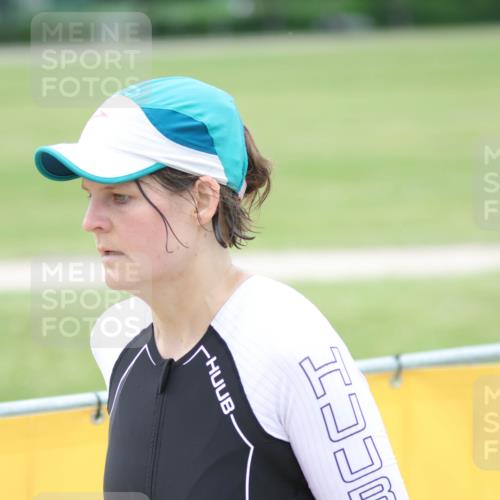 22.06.2025 - Viking Triathlon H.Heesch http://msf.ph/oto/8102950 22.06.2025 15:49:12 Laufen 86, 140 meine-sportfotos.de