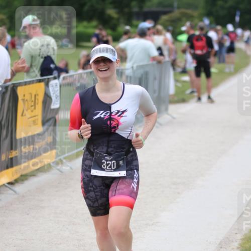 22.06.2025 - Viking Triathlon H.Heesch http://msf.ph/oto/8102973 22.06.2025 15:50:16 Laufen 249, 320 meine-sportfotos.de