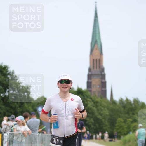 22.06.2025 - Viking Triathlon H.Heesch http://msf.ph/oto/8102975 22.06.2025 13:38:03 Laufen 225, 318 meine-sportfotos.de