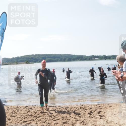 22.06.2025 - Viking Triathlon MichiJ http://msf.ph/oto/8103005 22.06.2025 10:46:17 Schwimmen 121, 144, 213, 225, 406, 525, 647 meine-sportfotos.de