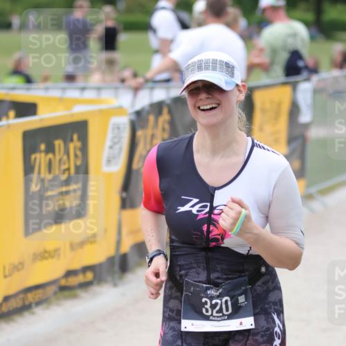 22.06.2025 - Viking Triathlon H.Heesch http://msf.ph/oto/8103012 22.06.2025 15:50:17 Laufen 249, 320 meine-sportfotos.de