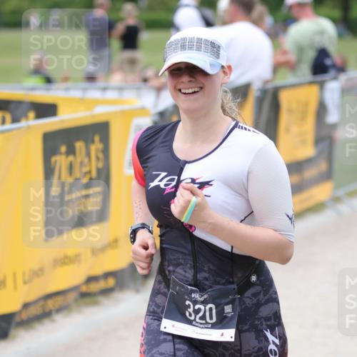 22.06.2025 - Viking Triathlon H.Heesch http://msf.ph/oto/8103014 22.06.2025 15:50:17 Laufen 249, 320 meine-sportfotos.de