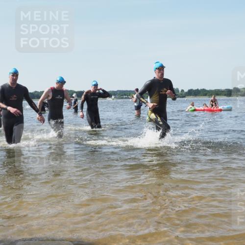 22.06.2025 - Viking Triathlon KatJ http://msf.ph/oto/8103034 22.06.2025 10:34:33 Schwimmen 114, 247, 284, 306, 323, 341, 366, 430, 486, 520, 546, 550 meine-sportfotos.de