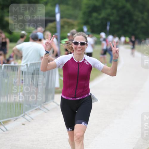 22.06.2025 - Viking Triathlon H.Heesch http://msf.ph/oto/8103051 22.06.2025 15:50:19 Laufen 249, 320 meine-sportfotos.de