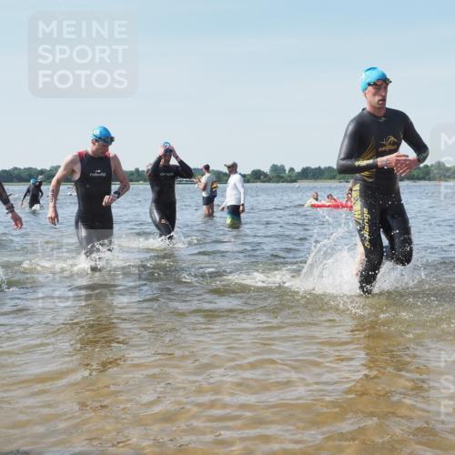 22.06.2025 - Viking Triathlon KatJ http://msf.ph/oto/8103074 22.06.2025 10:34:34 Schwimmen 114, 247, 284, 306, 323, 341, 366, 430, 520, 546, 550 meine-sportfotos.de