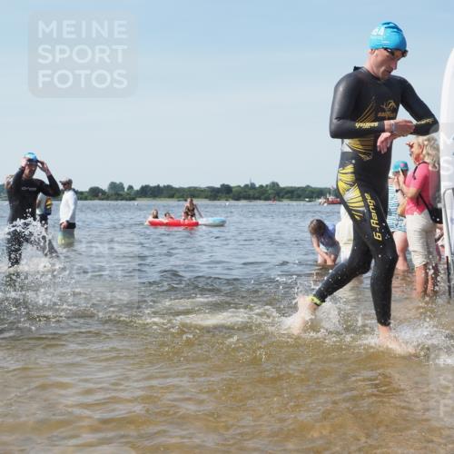 22.06.2025 - Viking Triathlon KatJ http://msf.ph/oto/8103095 22.06.2025 10:34:34 Schwimmen 114, 247, 284, 306, 323, 341, 366, 430, 520, 546, 550 meine-sportfotos.de