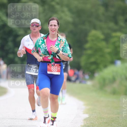 22.06.2025 - Viking Triathlon H.Heesch http://msf.ph/oto/8103108 22.06.2025 13:38:34 Laufen 328, 329, 660 meine-sportfotos.de