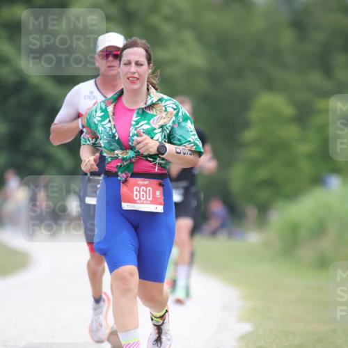 22.06.2025 - Viking Triathlon H.Heesch http://msf.ph/oto/8103126 22.06.2025 13:38:35 Laufen 329, 660 meine-sportfotos.de