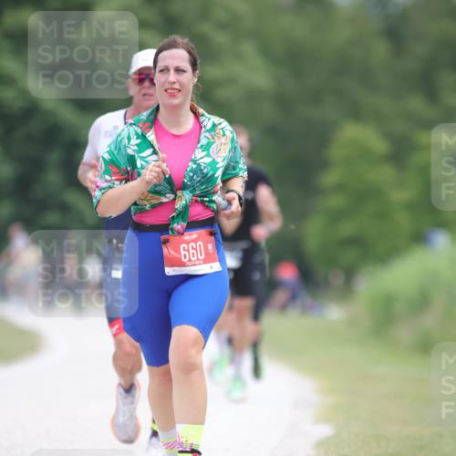 22.06.2025 - Viking Triathlon H.Heesch http://msf.ph/oto/8103134 22.06.2025 13:38:35 Laufen 329, 660 meine-sportfotos.de