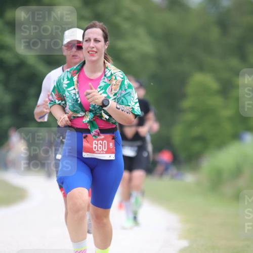 22.06.2025 - Viking Triathlon H.Heesch http://msf.ph/oto/8103151 22.06.2025 13:38:35 Laufen 329, 660 meine-sportfotos.de