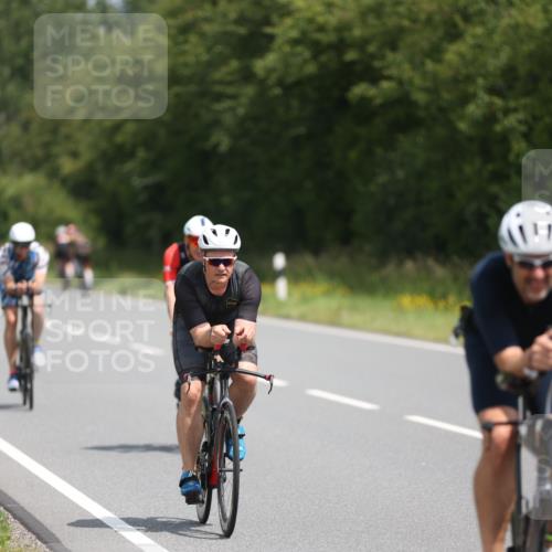 22.06.2025 - Viking Triathlon Yannick Fuchs http://msf.ph/oto/8103153 22.06.2025 12:06:04 Radfahren 70, 88, 134, 177, 208, 300, 304, 323, 447, 456 meine-sportfotos.de