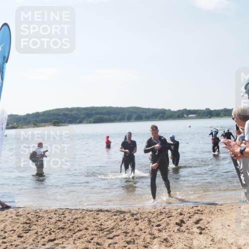 22.06.2025 - Viking Triathlon MichiJ http://msf.ph/oto/8103198 22.06.2025 10:46:24 Schwimmen 60, 121, 144, 213, 225, 406 meine-sportfotos.de