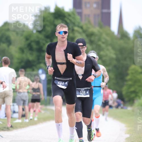 22.06.2025 - Viking Triathlon H.Heesch http://msf.ph/oto/8103227 22.06.2025 13:38:41 Laufen 203, 329, 508, 626, 660 meine-sportfotos.de